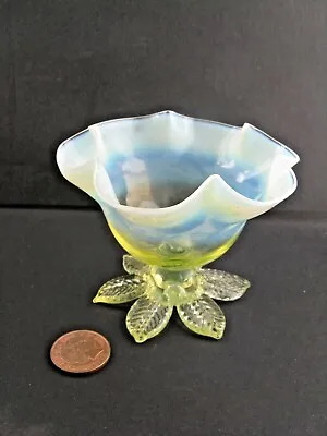 Buy Antique Glass , Vaseline  Bowl • 40£