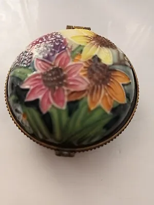 Buy Vintage Old Tupton Ware Ceramic Trinket Box Hand Painted Flower Design TW1149 • 12£
