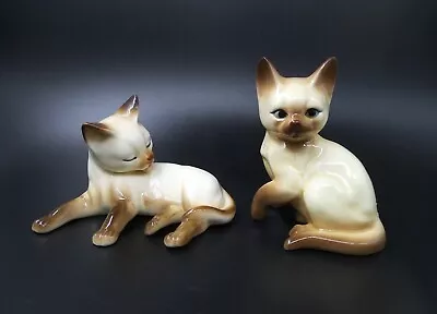 Buy 2 X Beautiful Bone China Siamese Cat Figurines Cream & Brown With Blue Eyes • 12.95£