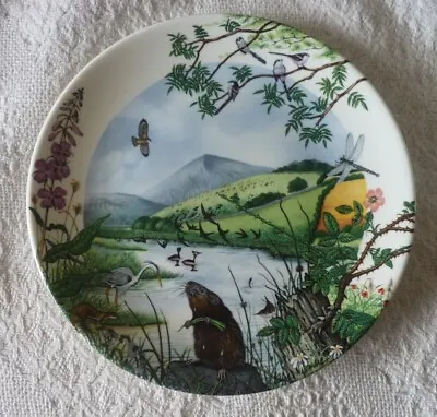 Buy Wedgwood Fine Bone China - The Lakeside 1989 - Colin Newman Made In England • 5£