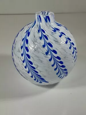 Buy Vase Art Glass Round Glossy Hand Blown Crackled White With Blue Feathering • 13.38£
