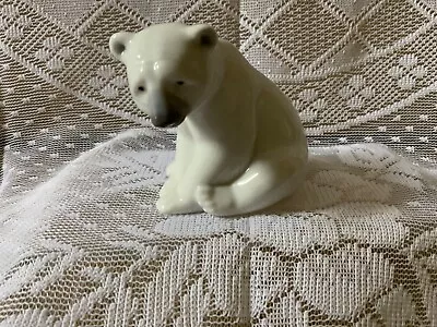 Buy Lladro Polar Bear Seated 3.5” Mint Condition  • 29.99£