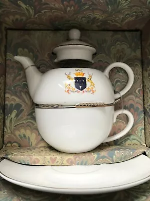 Buy M&s Chatsworth China Tea For One Cup, Saucer & Teapot Duke & Duchess Devonshire  • 22.99£
