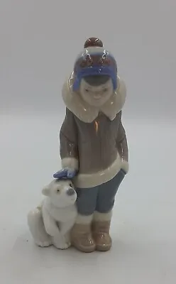 Buy LLadro Porcelain Figure Of Eskimo Child With Polar Bear Cub #5238 Mint • 36£