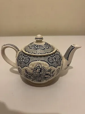 Buy James Sadler 'Afternoon Tea Filigre Flora' - Small Teapot Collectable Blue White • 18.18£