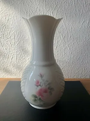 Buy Donegal Golden Wedding Anniversary Vase - Flowers - H20cm • 4£