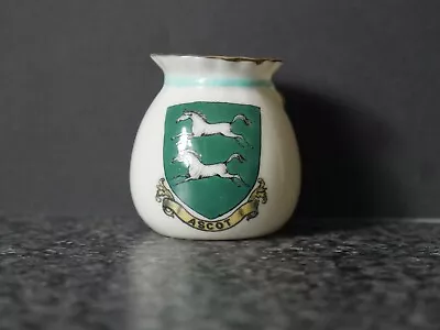 Buy  Bag Vase  With An ASCOT CREST  GOSS CRESTED CHINA • 3.85£