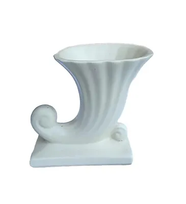Buy Vintage Shawnee USA Pottery Ivory 'Horn Of Plenty' Cornucopia Planter Vase *READ • 28.45£