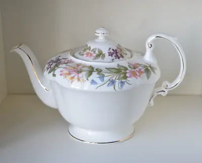 Buy Vintage Royal Albert Teapot 'Country Lane' Bone China England (L) • 39.99£