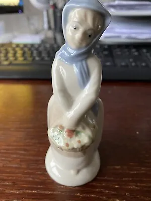 Buy Lladro Style Spanish Porcelain Flower Lady By The Clean Porcelain Company • 11.95£