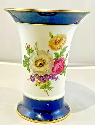 Buy Kaiser Porcelain Kobalt Blue Imperial Vase 794/2 • 15£
