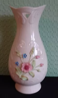 Buy *donegal* Irish Parian China 8  Vase (new Unboxed) • 8.99£