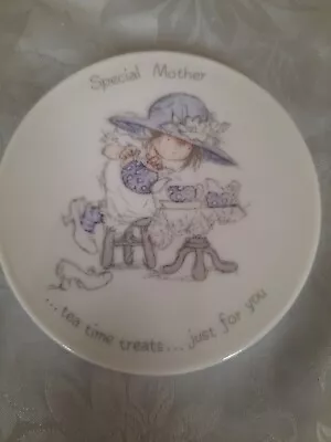 Buy Very Cute Porcelain Special Mother Teacup Topper ## • 2.25£