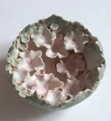 Buy CHESSELL POTTERY Isle Of Wight Egg Shell Water Garden Floral Ornament • 14.99£