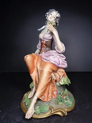 Buy Capodimonte Bruno Merli - Seated Busty Lady With Flowers • 49.99£