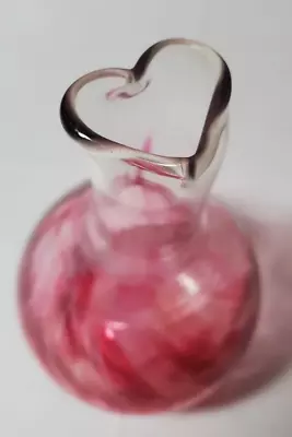 Buy Modern Artisans Hand Blown Glass Bud Vase With Pink Accents + Heart Shaped Mouth • 17.29£