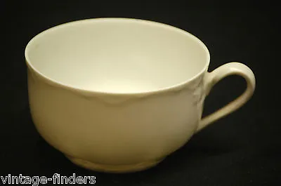 Buy Thomas Bone China Teacup All White Scalloped Bavaria THO4 Vintage • 12.54£
