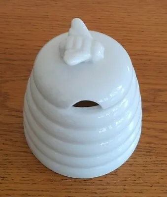 Buy Bumble Bee Ceramic Preserve Pot • 2.25£