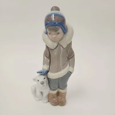 Buy LLADRO Eskimo Boy With Pet Polar Bear Cub #5238 Figurine ~ Pre-owned  • 47.39£