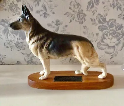 Buy Beswick Vintage Connoisseur Dog.  Alsatian/german Shepherd Dog On Wood Plinth • 37£