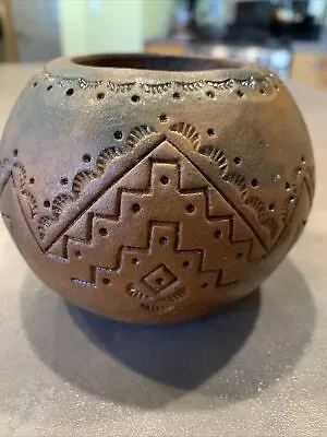 Buy Old Native Navajo Pottery Pit Fired Pot Bowl Signed Design • 90.09£