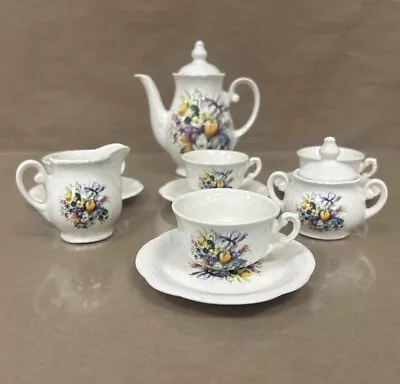 Buy Vintage 1997 Best Of Friends Child's Porcelain Teaset Tea Set Leavenworth USA • 120.53£
