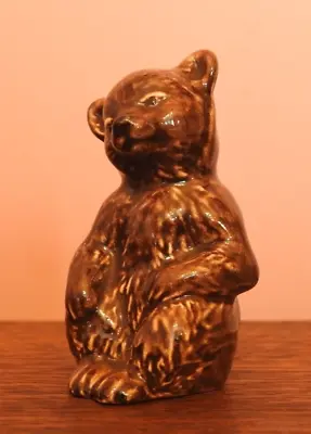 Buy Beswick Seated Baby Brown Bear • 25£