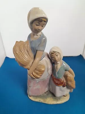 Buy Vintage 1970s Lladro Girls Collecting Wheat 25 Cm Tall (Slightly Faded) • 35£