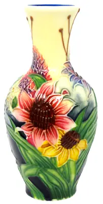 Buy Item - 1127 - Old Tupton Ware 4  S/m Bud Vase   Summer Bouquet   Boxed • 13.95£
