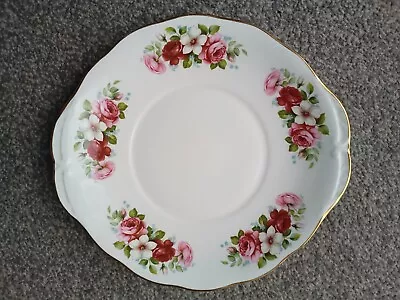 Buy Queen Anne Bone China Roses 26 Cm Cake Plate • 6£