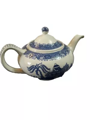 Buy Vintage 1960s Woods  Willow Pattern  Blue White 1.5 Pt Teapot Blue Willow (PLAS9 • 8£