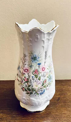 Buy Vintage Aynsley ‘Wild Tudor’ Fine Bone China Flower Vase - 21cm • 9.50£