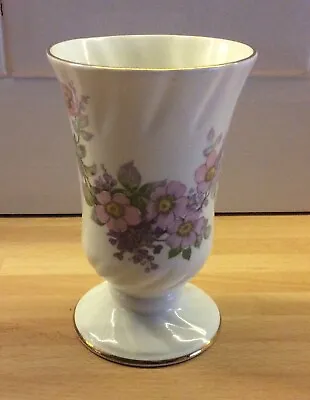 Buy  Royal Tara Made In Galway. Vintage White Floral Vase • 12£