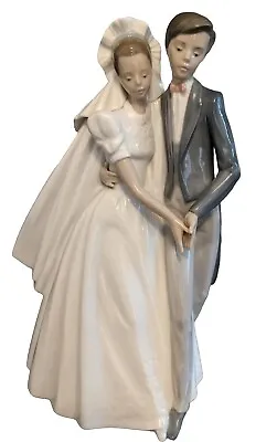 Buy NAO BY LLADRO Bride And Groom Wedding Couple Figurine  Unforgettable Dance  1247 • 70.87£