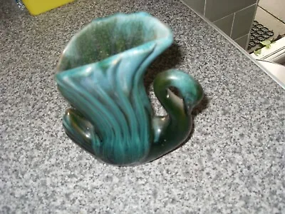 Buy Blue Mountain Pottery Swan • 3£