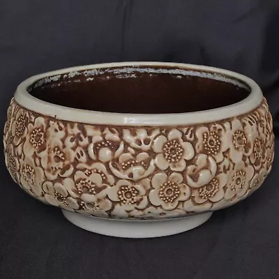 Buy Bretby Art Pottery 7.5  Cream Glazed Ceramic Crocus/Hyacinth Planter, C.1910's • 26.50£