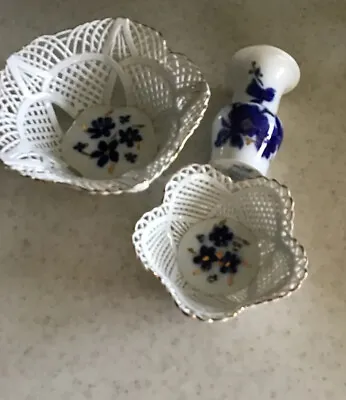 Buy Vintage Romanian Porcelain Basketweave Bowls And Vase. Hand Painted Miniatures. • 15£