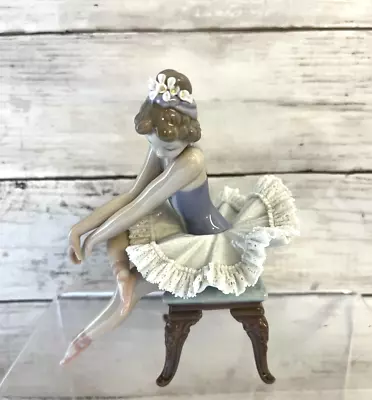 Buy Lladro Ballerina Opneing Night Figurine • 139.99£