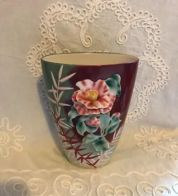Buy Franz Enchanted Garden Collection “ Far East Camellia Beauty” Vase - FZ00717 • 39£