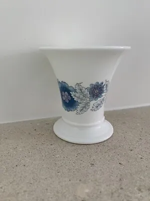 Buy Wedgewood White Bone China Clementine Vase 9 Cms Tall With Blue Flower Pattern • 1.99£