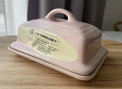 Buy Le Creuset Stoneware Lidded Butter Dish- Milky Pink 12x17x12cm NEW • 34.99£