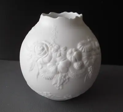 Buy Vintage Kaiser White Bisque Porcelain Vase - Round - No 1347  Gift/Birthday/Xmas • 17.99£