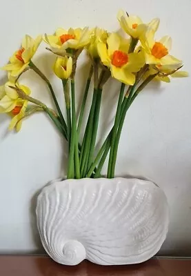 Buy Fabulous Art Deco Shorter & Son Nautilus Shell Vase - Off White • 24£