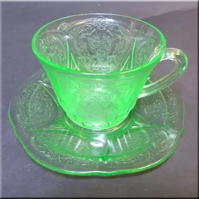 Buy Green Royal Lace Cup And Saucer • 23.74£