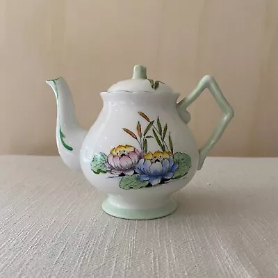 Buy Royal Stafford 1950s Water Lillies Teapot • 30£
