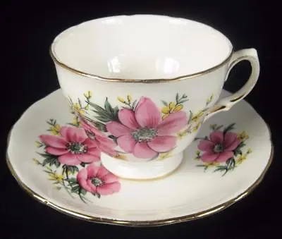 Buy Royal Osborne Pink Anemone Flowers Cup & Saucer • 13.94£