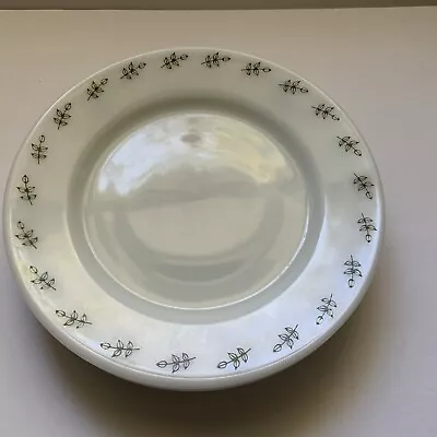 Buy Set Of 4 Vintage PYREX CORNING GREEN LEAF Milk Glass 9” Plates • 19.30£