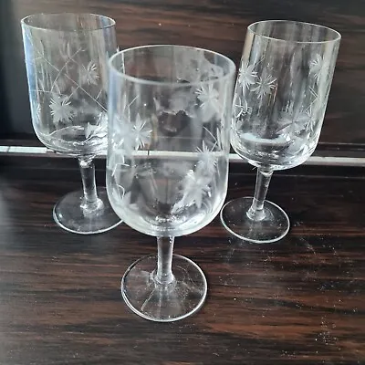 Buy 3 X Vintage  Etched Cut Glass Sherry Liqueur Glasses  • 7£