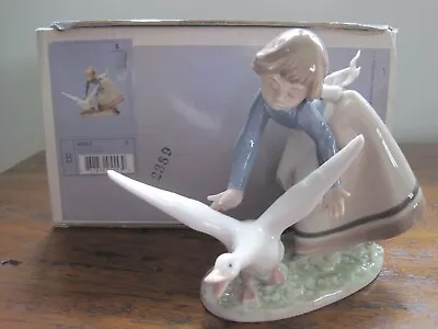 Buy Lladro Figurine  Wild Goose Chase  Complete With Box. No 5553. Vintage • 25£