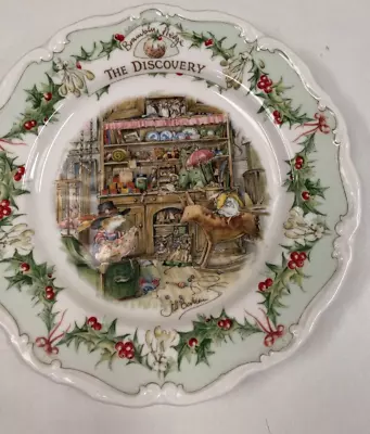 Buy Brambly Hedge Midwinter  Plate  -  The  Discovery -  Royal Doulton • 14.99£